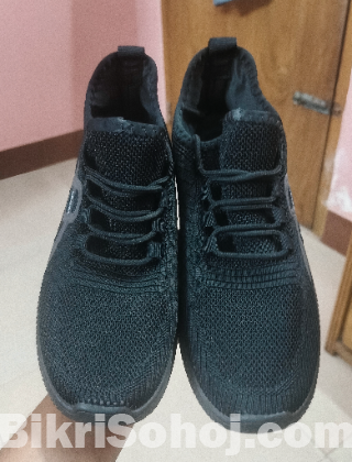 Sneaker